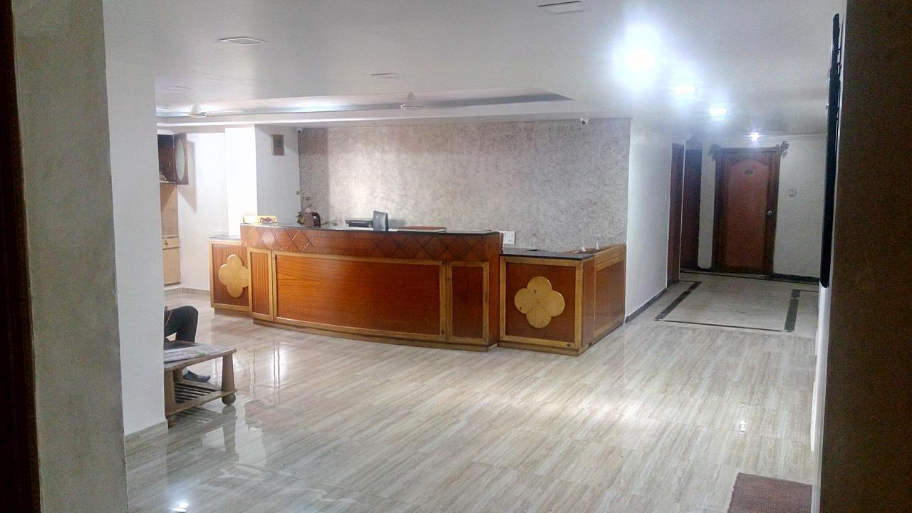 Rajshree Hotel Ahmedabad Exterior foto